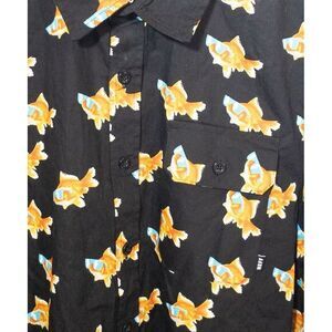 NWT Neff Men's Black‎ Goldfish Long Sleeve Button Up Shirt Size Medium